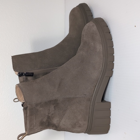 Blondo Prestly Waterproof Bootie Taupe Size 8.5 Side Zip Grey Tan - Picture 4 of 13